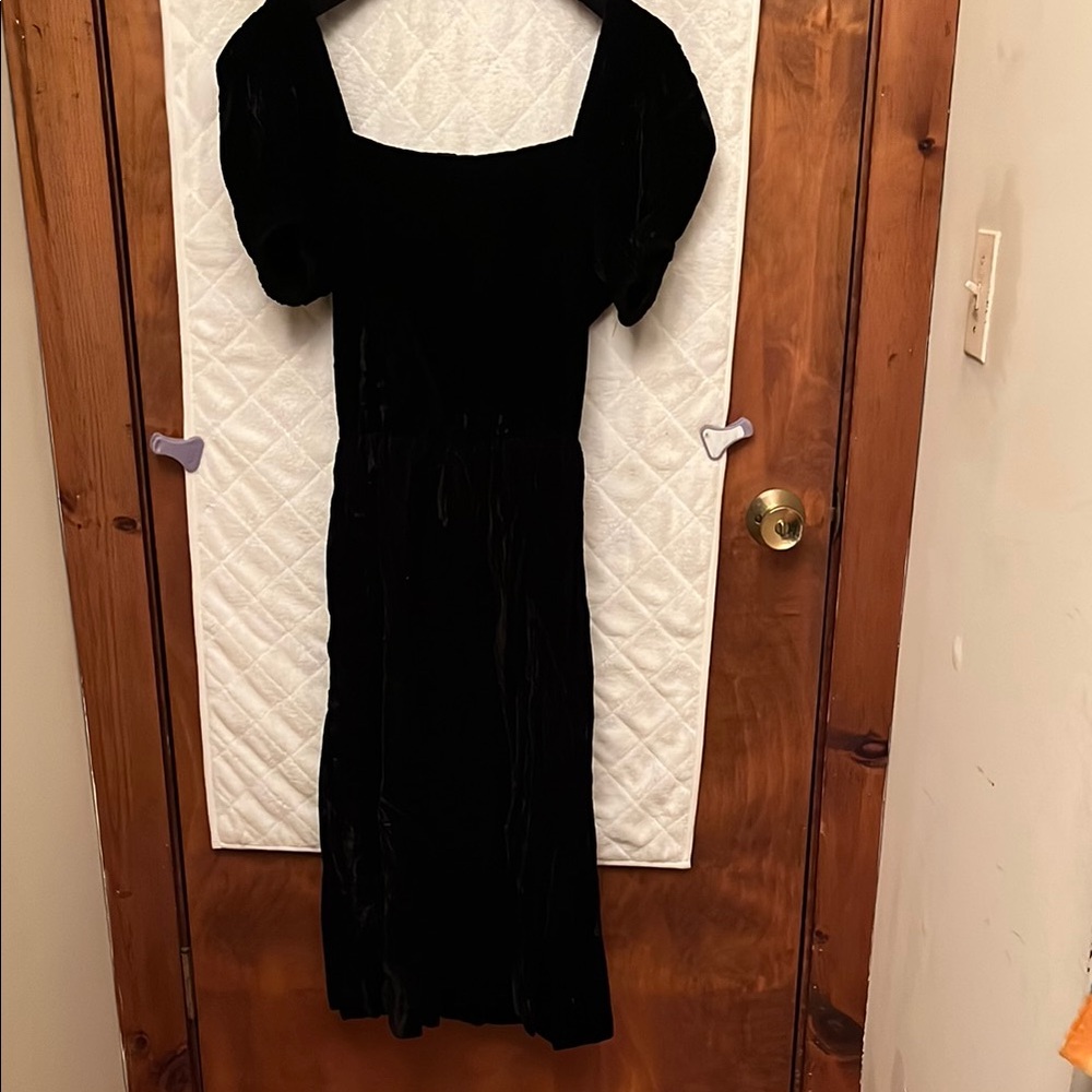 Vintage Black Velvet Dress